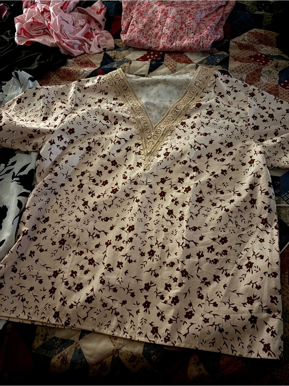 Source Unknown Cream Blouse with Burgundy Floral Print and Lace V-Neckline
